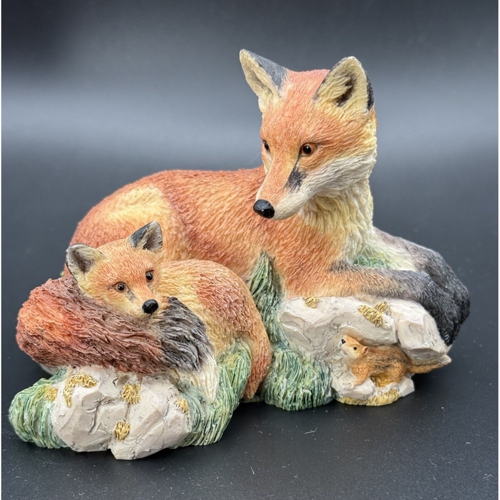 Vintage Hamilton Collection A Warm Embrace Fox Figurine Richard Roberts 1996 EUC